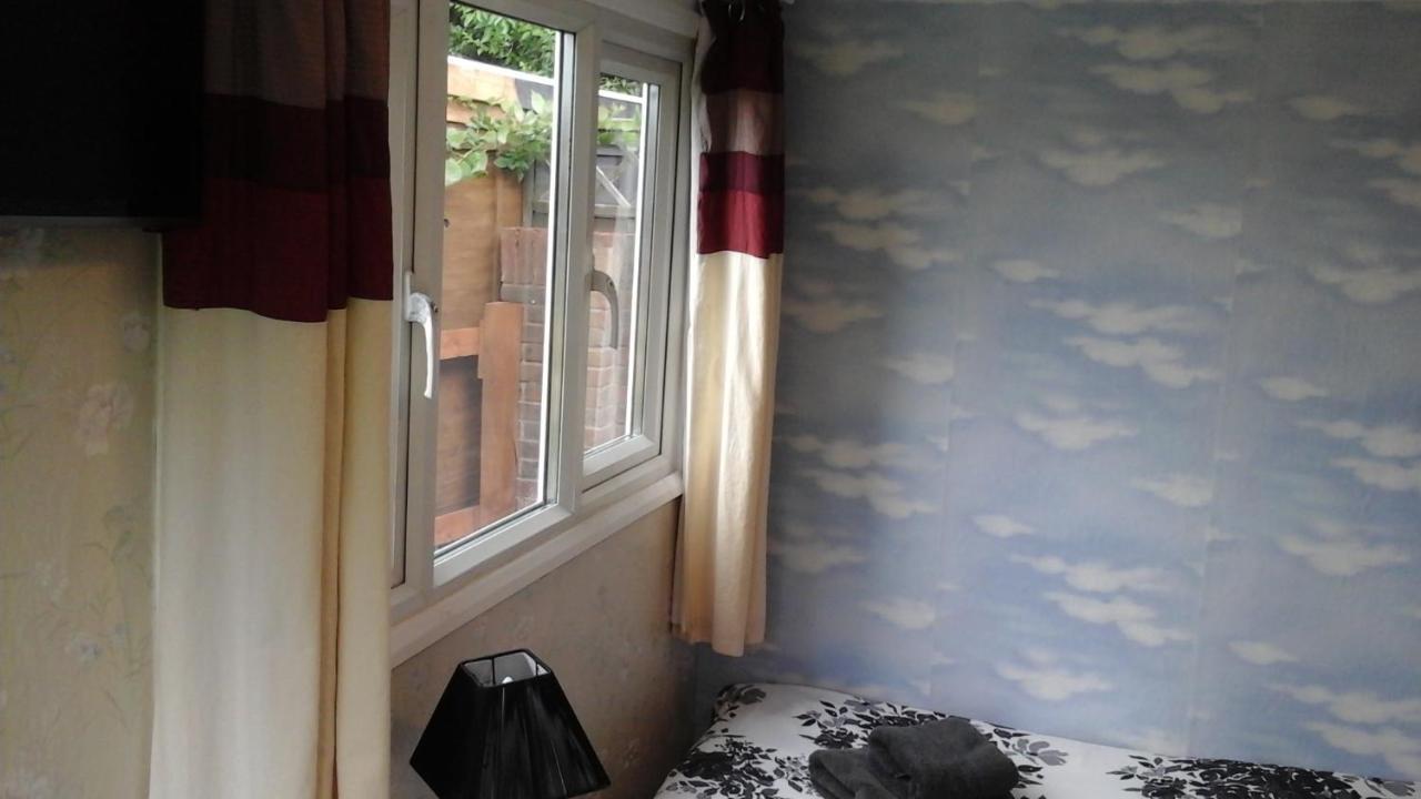 Elm House Accommodation Вісбіч Екстер'єр фото